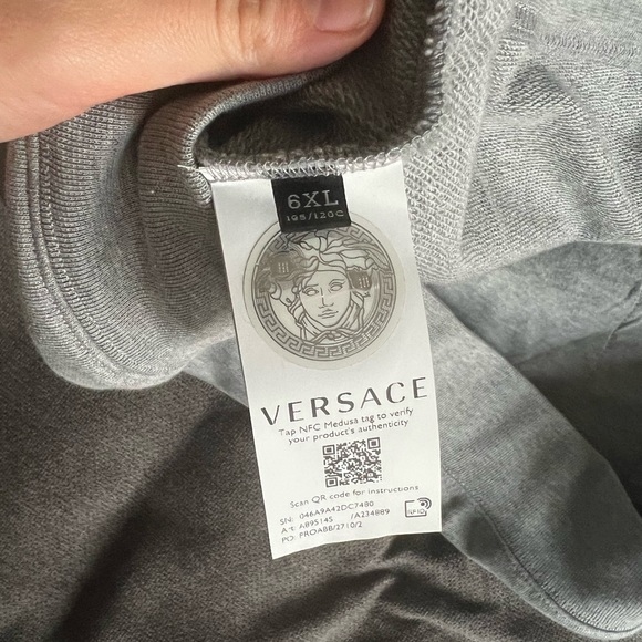 Versace Graphic Print V-Neck Hoodie - Picture 6 of 7